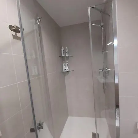 Appartement To Be In *